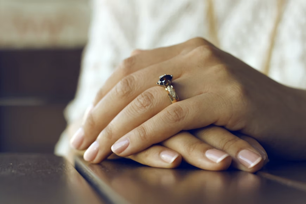 ¿Cómo tratar las uñas agrietadas? 