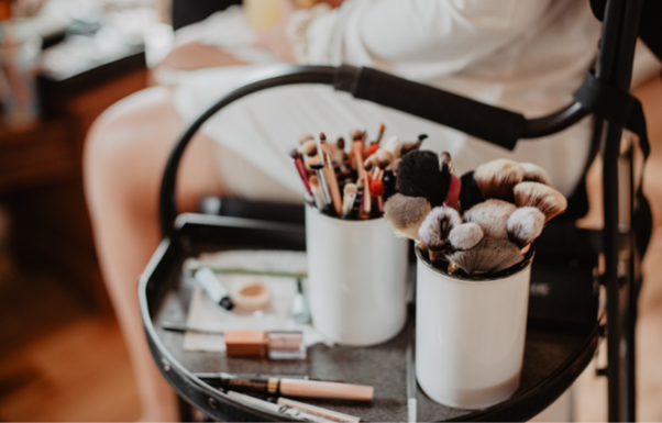 Maquillaje gótico para Halloween paso a paso