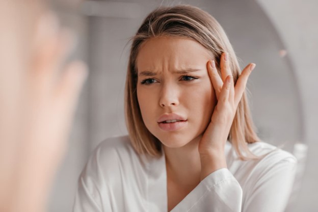 ¿Cómo tratar las arrugas verticales en la frente?