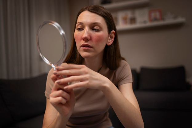 ¿Cómo aliviar la piel irritada en la cara? Causas y soluciones